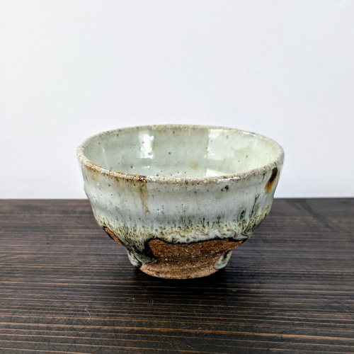 山田錦ぐい呑み碗(藁灰釉×黒飴釉) おちょこ・ぐい呑み・徳利 東条秋津