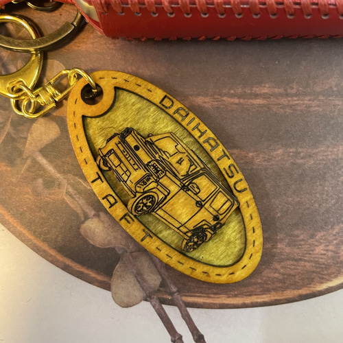 木製キーホルダー タフト TAFT 希望ナンバー刻印 ダイハツ DAIHATSU