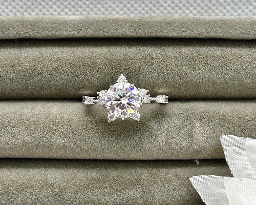 あちゅ様 リクエスト 2点 まとめ商品 　　　モアサナイト 究極◇8mm 2ct モアサナイト ネックレス シルバー チェーン2本