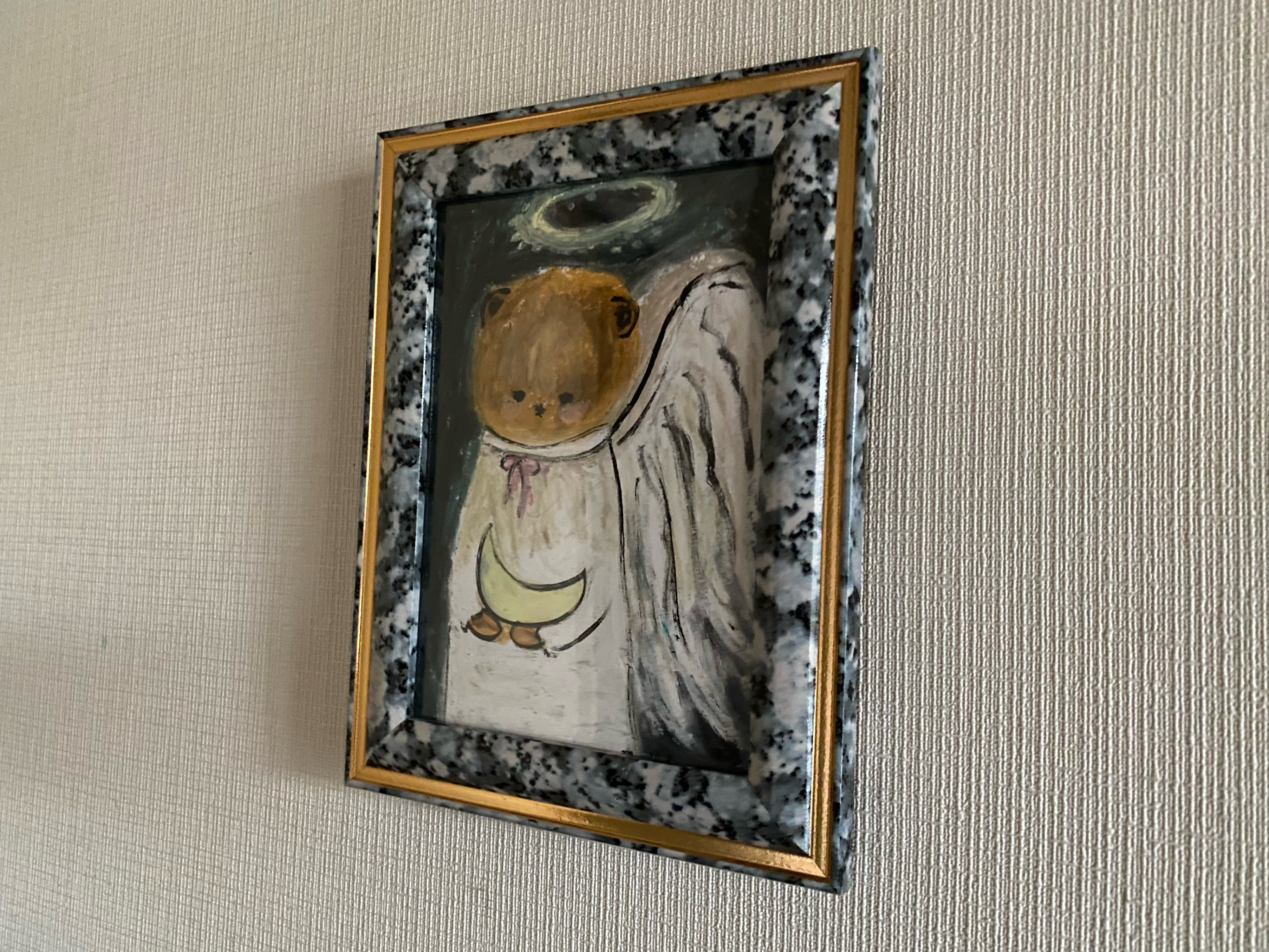 絵画。原画【A bear angel holds the moon】 【公式通販】