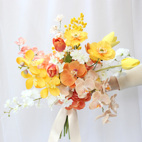 オーダーメイドブーケ22,000円～/オレンジ×黄色×白×コーラルの