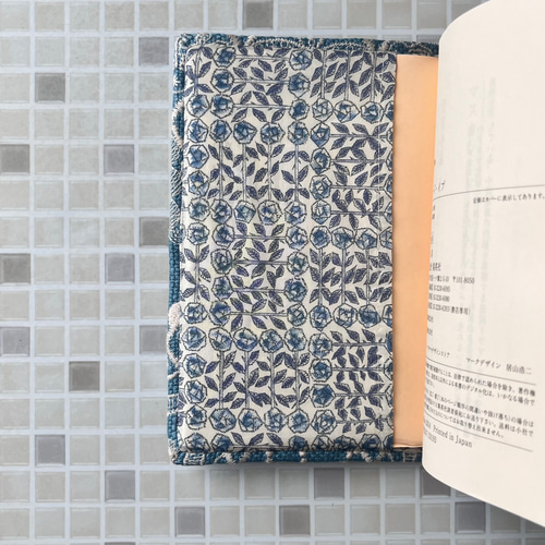 mina perhonen symphony ブックカバー ミナペルホネン の刺繍