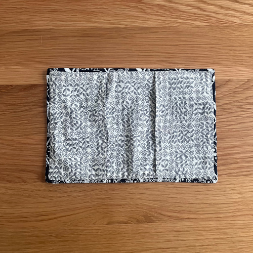 mina perhonen symphony ブックカバー ミナペルホネン の刺繍生地 A6