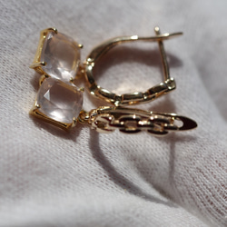 ローズクォーツ８（FC）スクエア　K14gf チェーンデザインループピアス 3枚目の画像