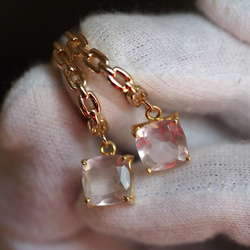 ローズクォーツ８（FC）スクエア　K14gf チェーンデザインループピアス 6枚目の画像