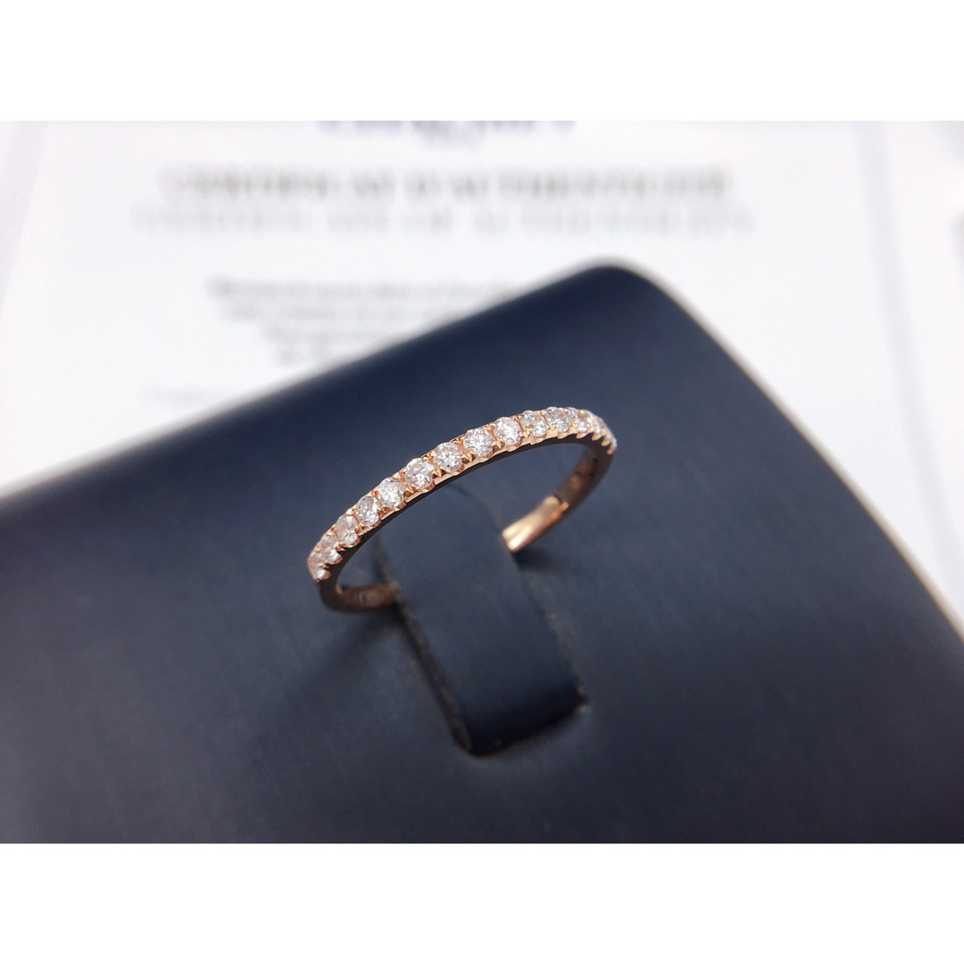 天然ダイヤモンドハーフエタニティリングk18