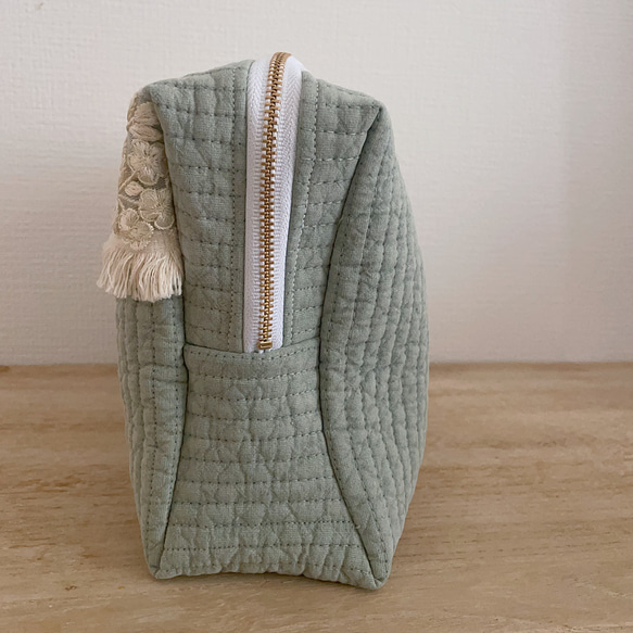 おむつポーチ 大容量 ヌビ インド刺繍リボン ミントグリーン ベビーカーバッグ 哺乳瓶ポーチ お着替えポーチ 6枚目の画像