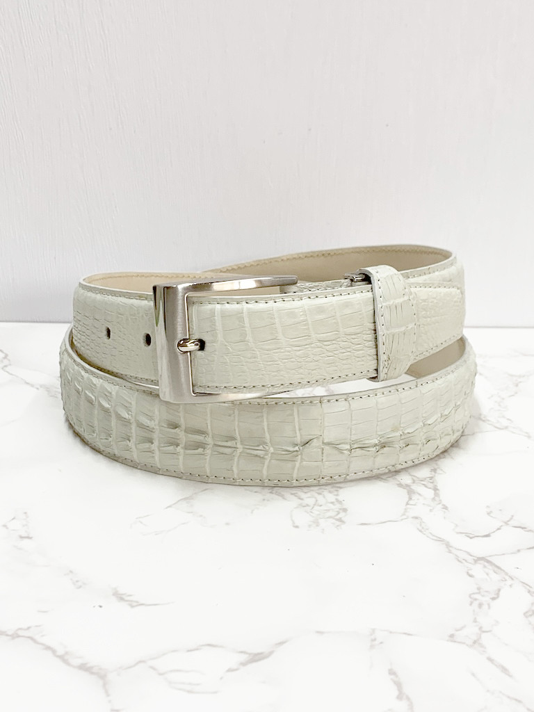 日本製　 背ワニ　２匹取り　マット仕上げ　３５㎜巾　Lサイズ　ベルト　上質　フリーサイズ　エキゾチックレザー