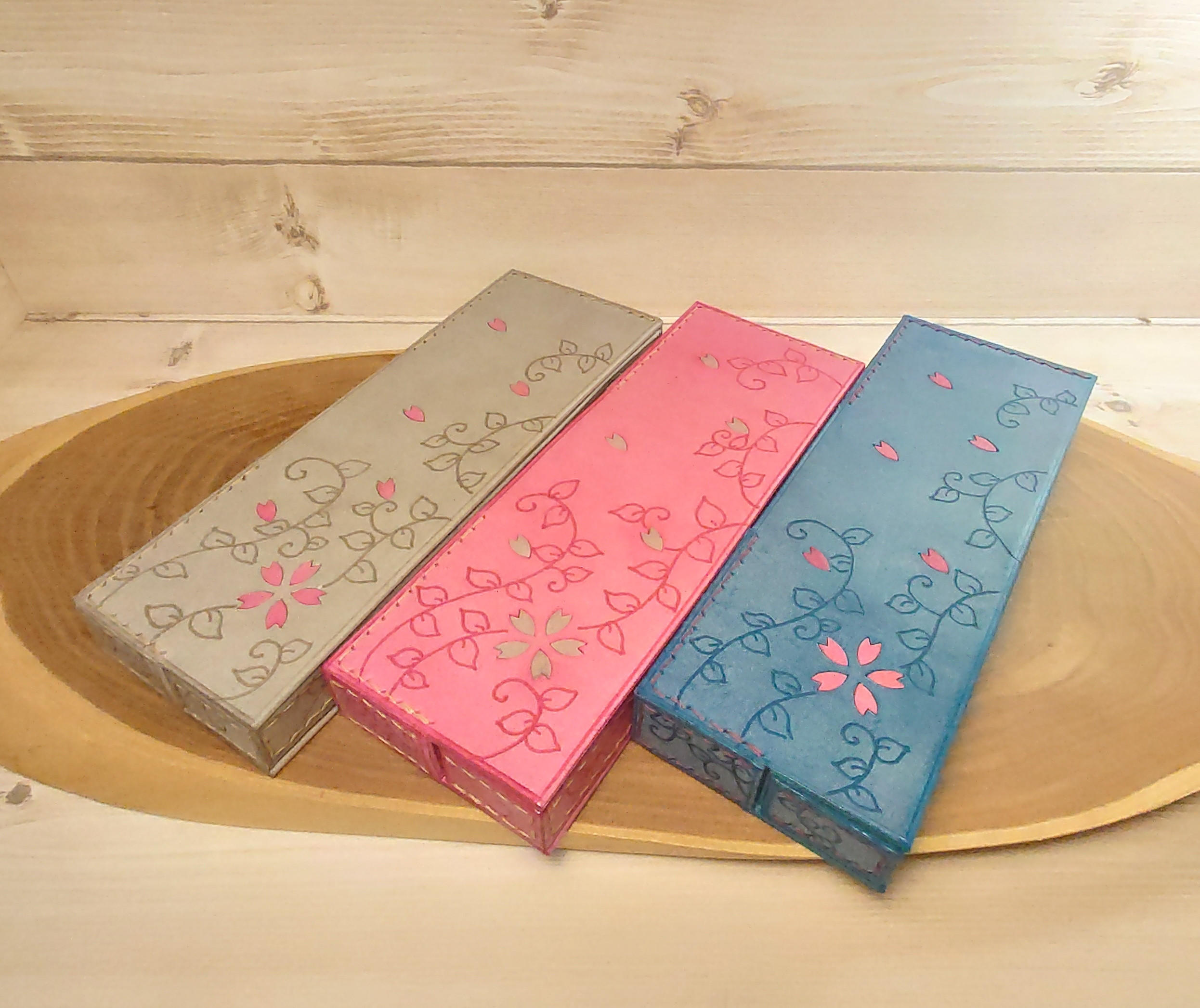 桜の箱型ペンケース