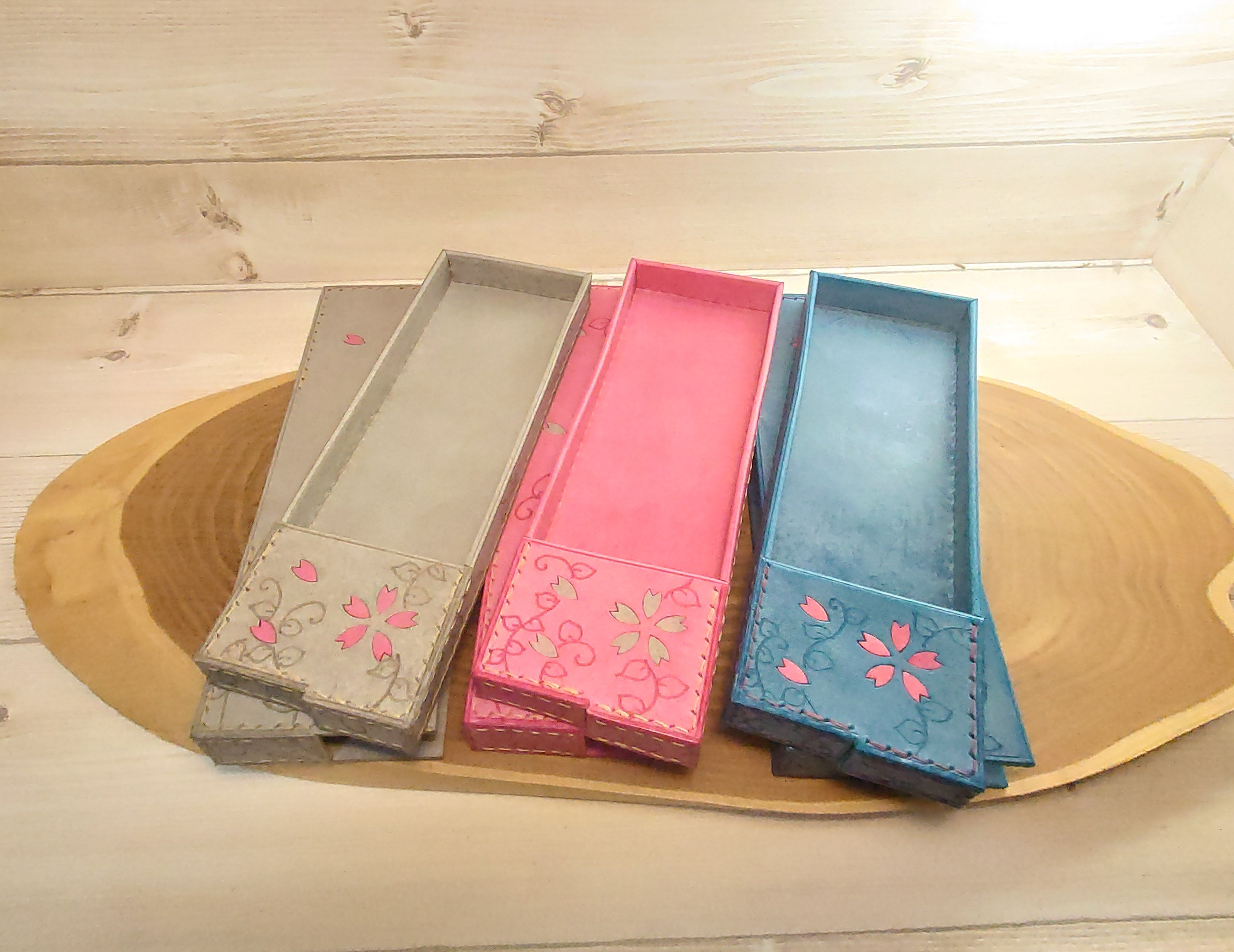 桜の箱型ペンケース