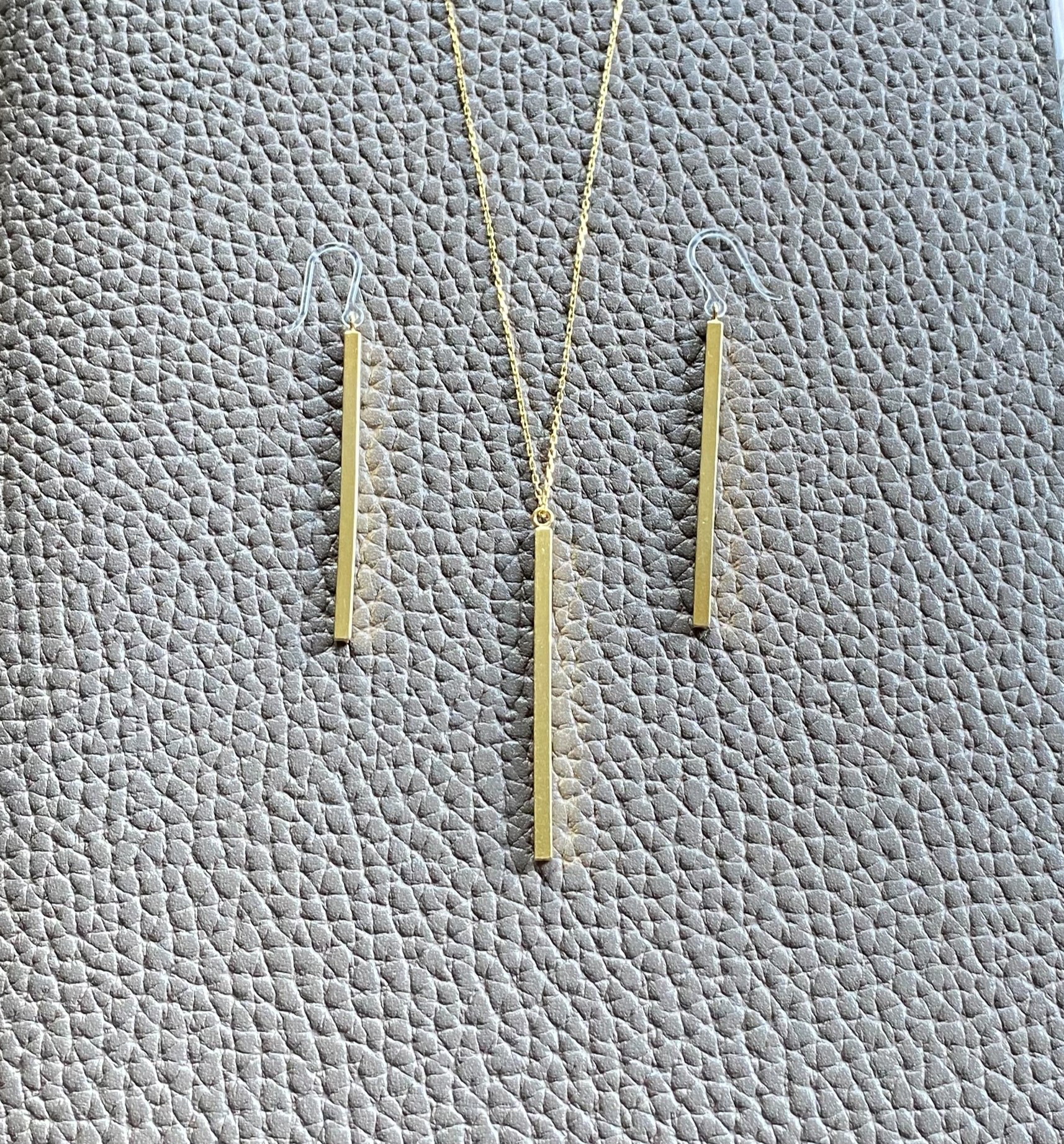 【925シルバー】”Bar”ネックレス・ピアス セット(変色防止コーティング無し）