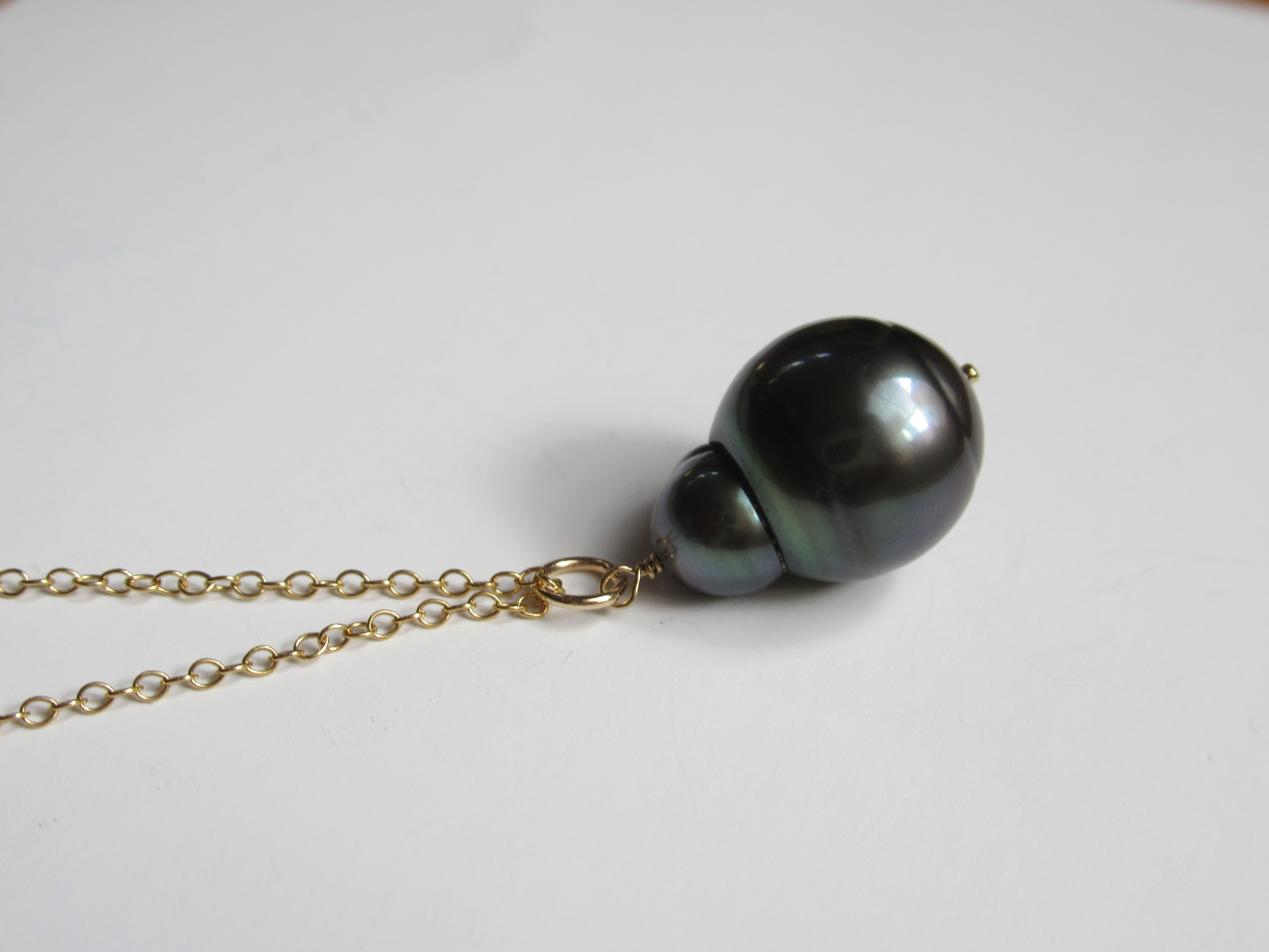 南洋真珠　タヒチアンブラックパール　バロック　1粒限定　***  (14Kgf)ネックレス(40㎝・50㎝):1151
