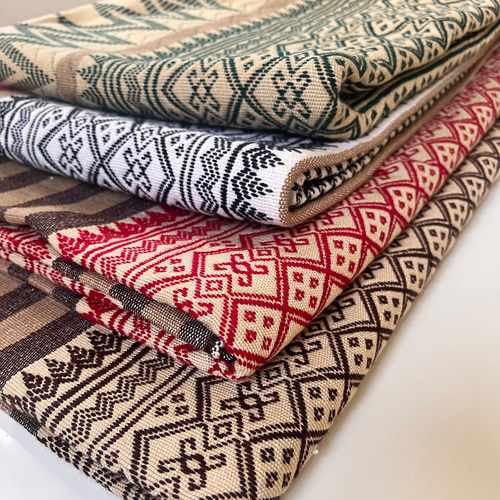 マルチクロス マルチカバー ミャンマー民族の伝統的な模様をモチーフ