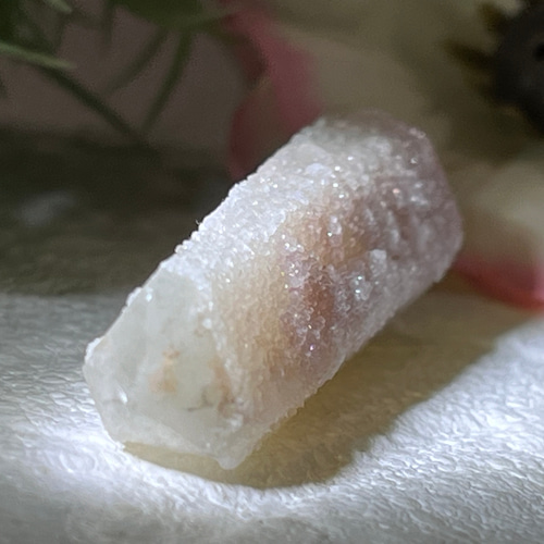 精霊を呼ぶ石✨ 変種 カクタスアメジスト サボテン水晶 ラフ