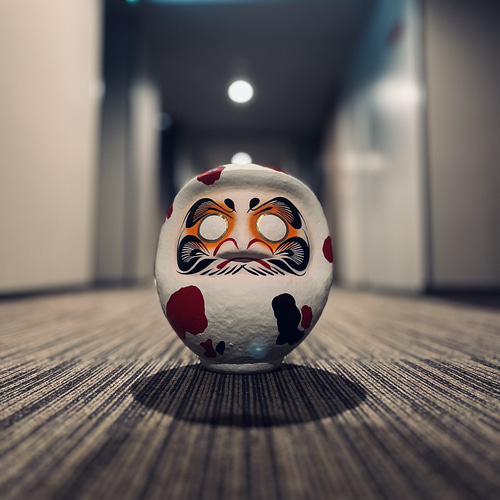 アート達磨 錦鯉》だるま インテリア達磨 縁起物 一点物 DARUMA その他