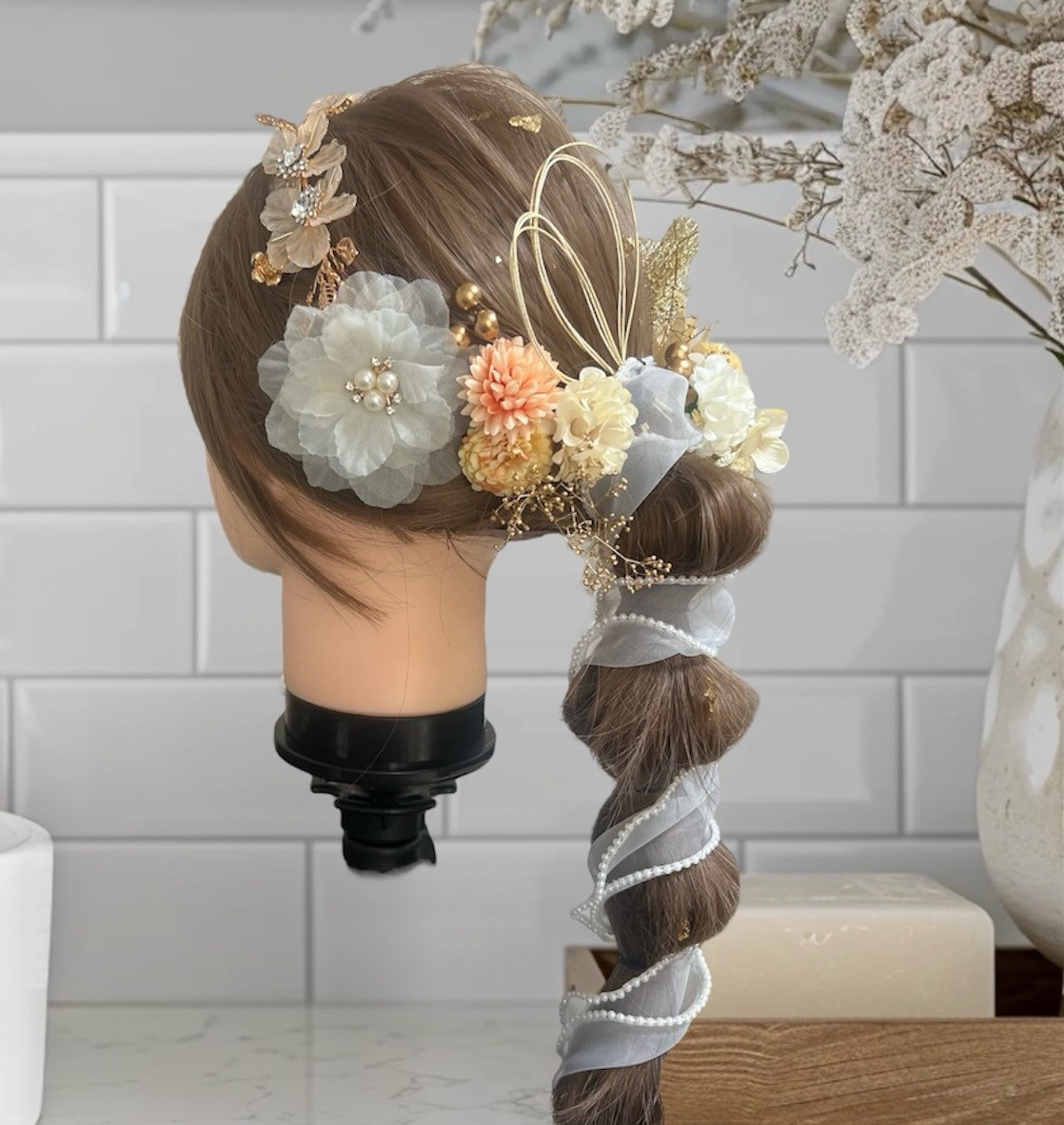 髪飾り　ピンク　オレンジ　ベージュ　ヘアアレンジ　着物　袴　成人式　卒業式　リボン　カチューシャ　フラワー