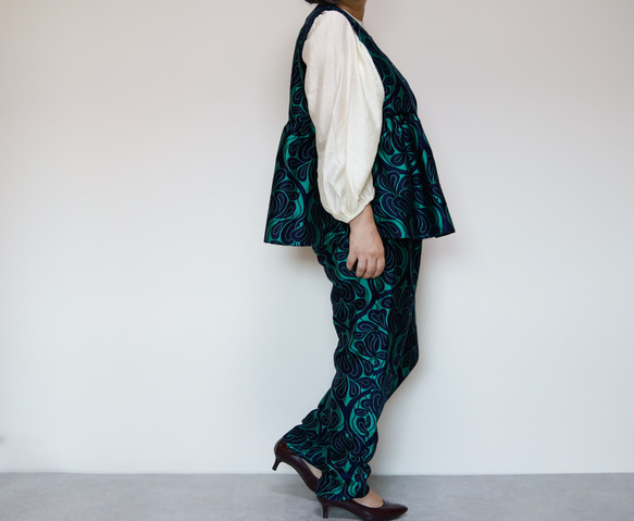 ペプラムベスト コベントガーデーン グリーン  卒入式 セレモニー オフィス パーティ 結婚式 7枚目の画像