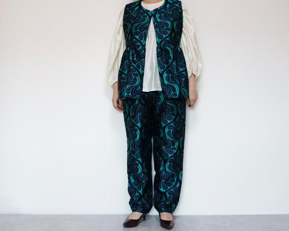 ペプラムベスト コベントガーデーン グリーン  卒入式 セレモニー オフィス パーティ 結婚式 8枚目の画像