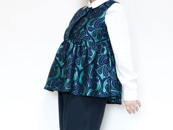 ペプラムベスト コベントガーデーン グリーン  卒入式 セレモニー オフィス パーティ 結婚式 1枚目の画像