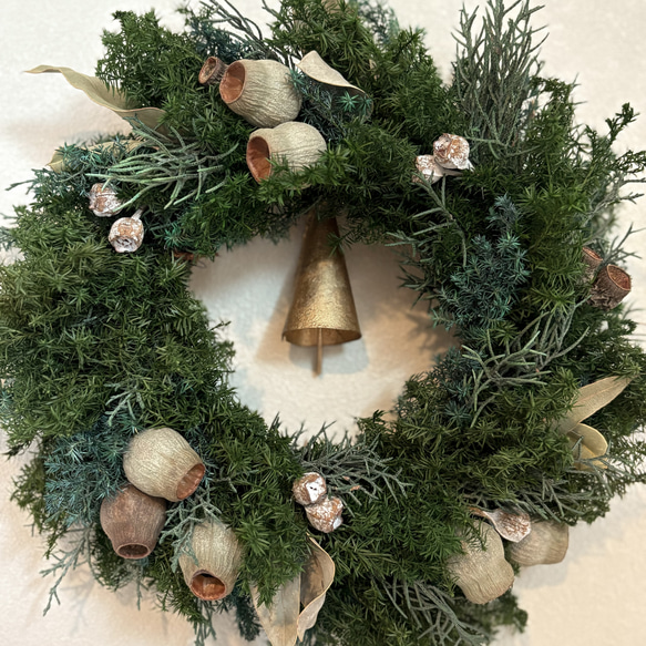 Christmas wreathe　クリスマスリース　アンティークベル付き 5枚目の画像
