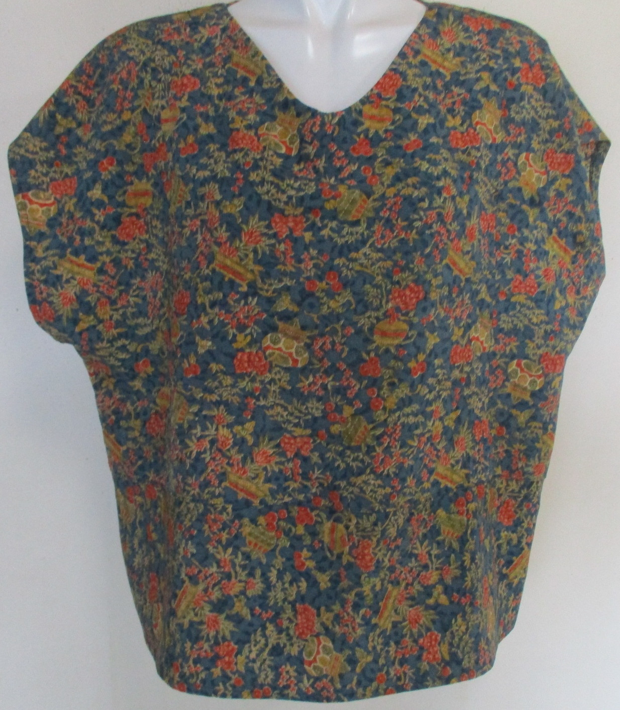 ８０２３　花柄の着物で作ったシャツ