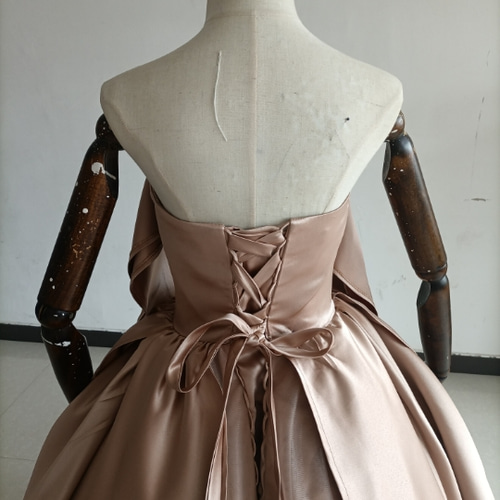 カラードレス カーキ色 オフショルダー 光沢サテン バックリボン  