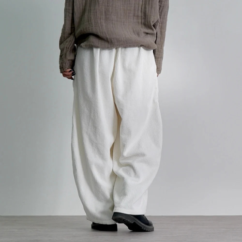 コーデュロイバルーンパンツ/ホワイト/遠州織物 ロングパンツ UZUiRO