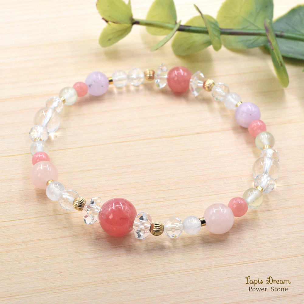 愛する人に癒されて、心が満たされるお守り ｜ インカローズ、モルガナイトの天然石パワー.ストーン ブレスレット
