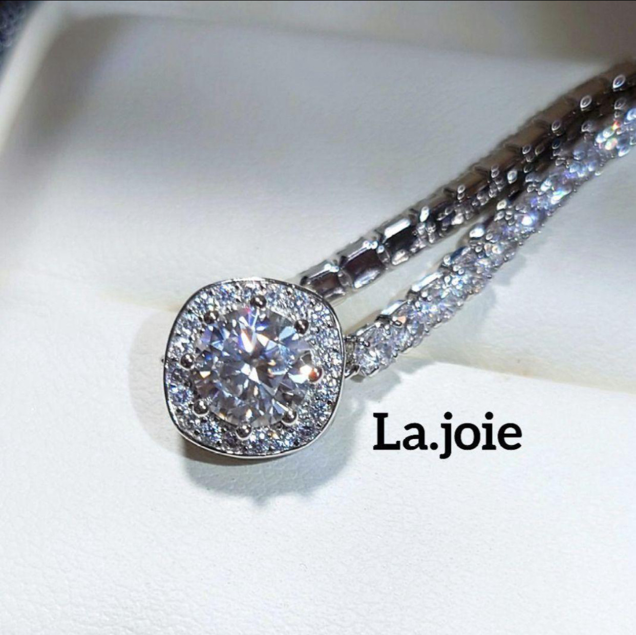 最高品質 モアサナイト （1ct） 人工ダイヤ チャーム ブレスレット