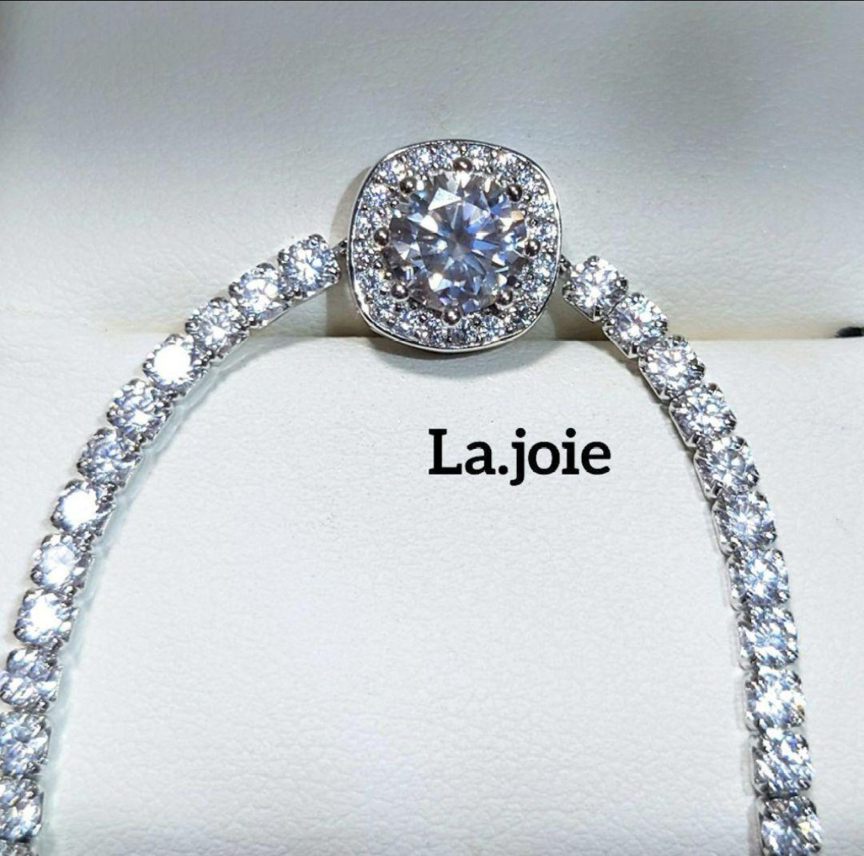 最高品質 モアサナイト （1ct） 人工ダイヤ チャーム ブレスレット