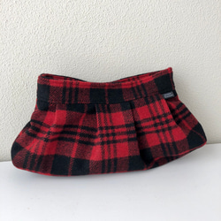 【☃冬限定☃】もこもこクラッチバッグ・赤いタータンチェック 2枚目の画像