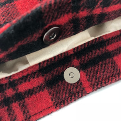 【☃冬限定☃】もこもこクラッチバッグ・赤いタータンチェック 6枚目の画像