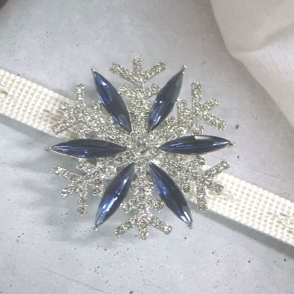 帯留め 帯留 雪の結晶 クリスマス スノーフレーク ブルー シルバー