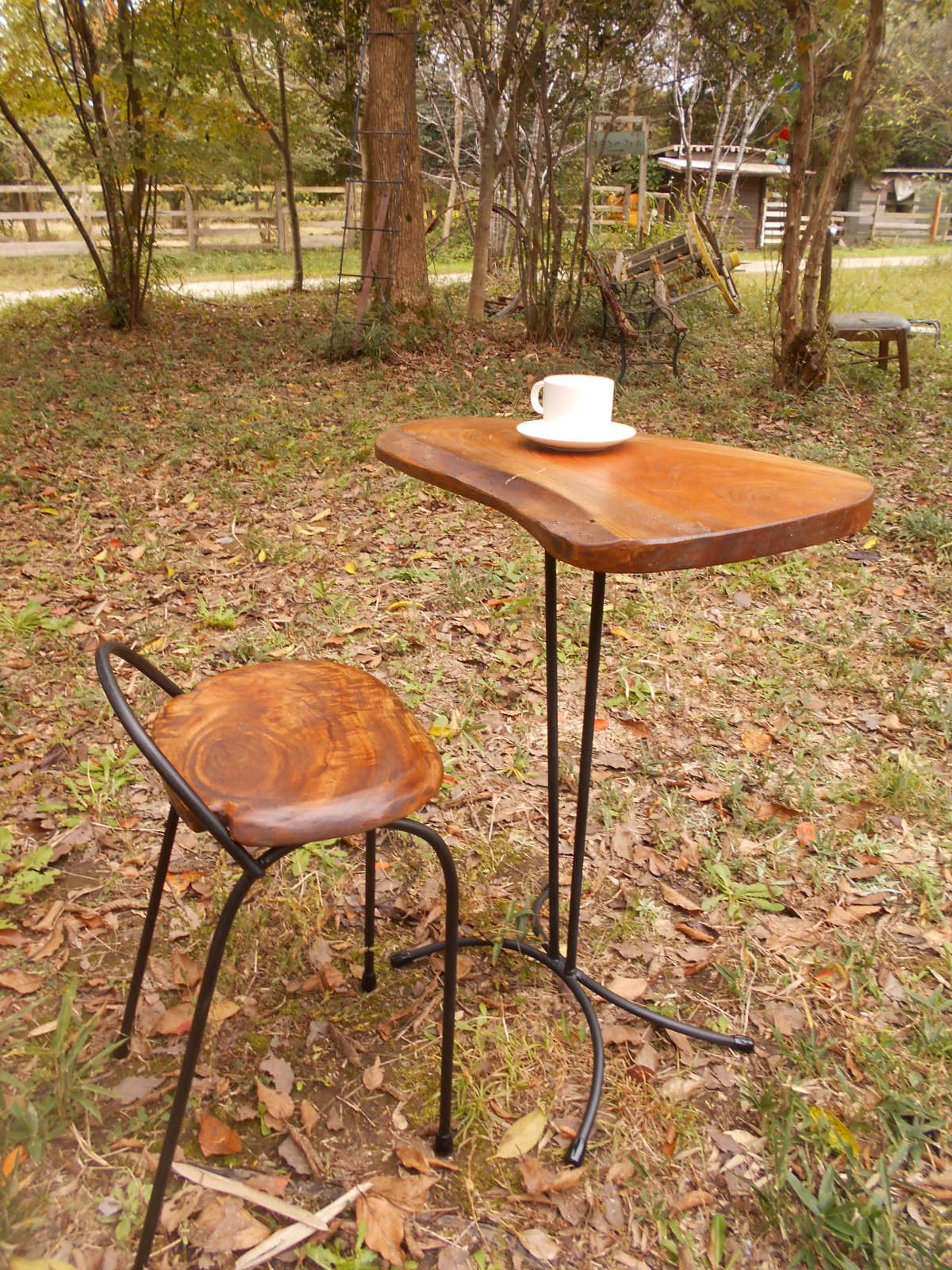 けやき ひとりカフェテーブル　08-05-1　（テーブルのみ:高さ変更可能）