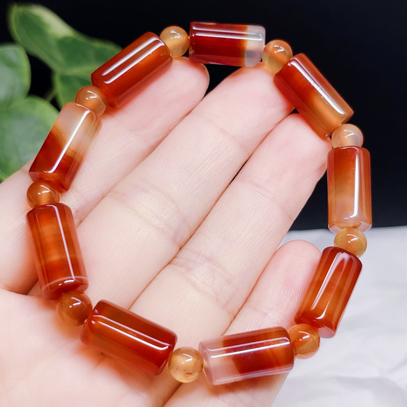 ❣️感謝BIGセール❣️ 南紅瑪瑙 チューブ型 デザイン ブレスレット