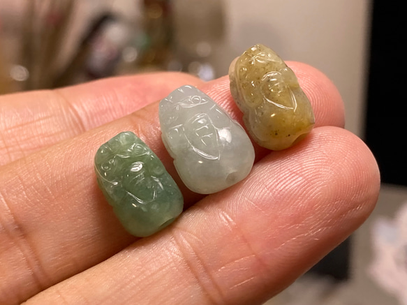 ミャンマーA貨 本翡翠 財布貔貅 ミャンマーA貨 本翡翠 財布貔貅 ミャンマー産墨翠本翡翠 貔貅