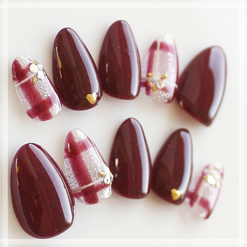 赤茶のチェックネイル ネイルチップ（つけ爪） yuki-nail 通販