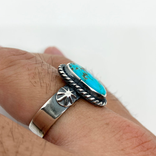 インディアンジュエリー、ターコイズリング、 ビズビーターコイズ 楽天市場】Bisbee Turquoise 14KYG Ring（ビズビーターコイズ