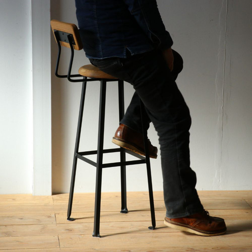 ビンテージアイアンカウンターチェア1脚