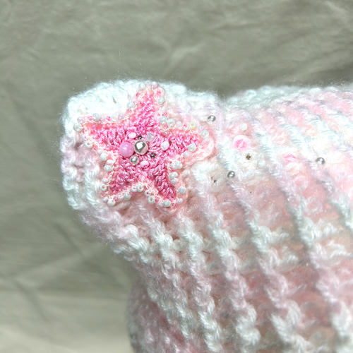 ホワイトピンクのボーダーな猫耳ニット帽【Yukona's 】 ニット帽