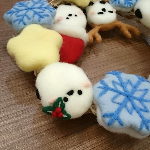 SOLD】クリスマス ☆ミニリース シマエナガさん