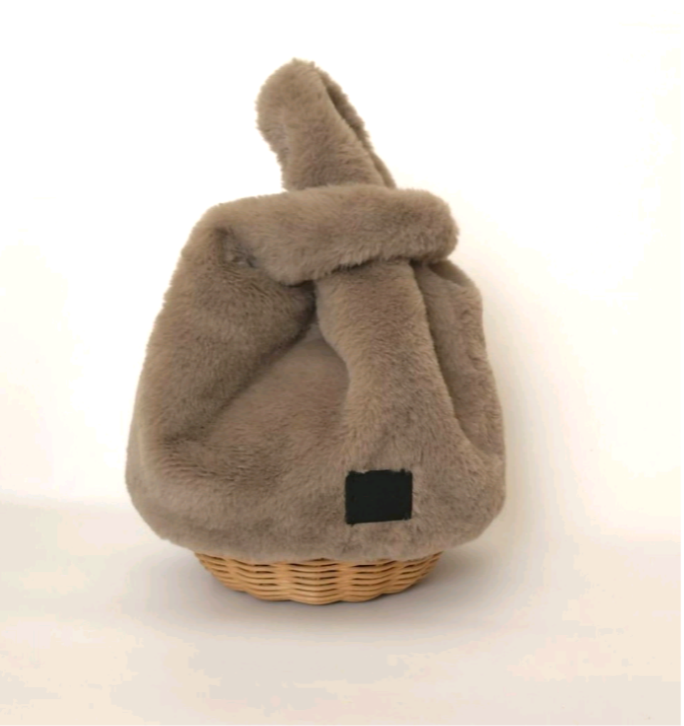 ファーかごバッグ