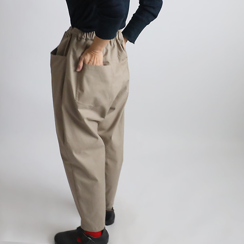 24148R MHL. ストレート　テーパードパンツ　カジュアルパンツ　チノパン 24148R MHL. ストレート テーパードパンツ カジュアルパンツ