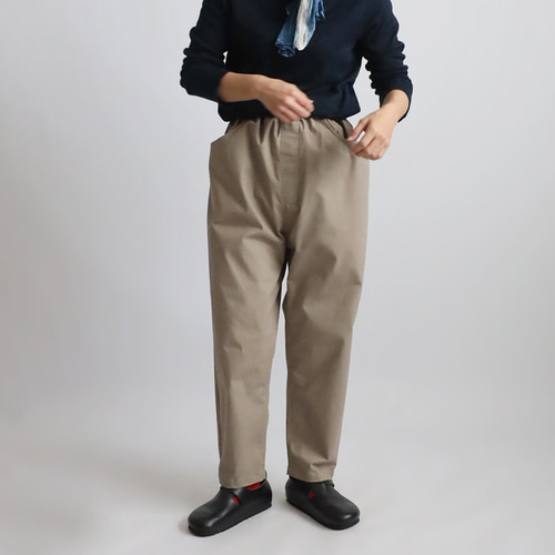 アーツアンドサイエンス コットンツイル 高密度チノテーパードパンツ ベージュ 2 SUIT SQUARE 【スーツスクエア】 メンズ テーパードパンツ