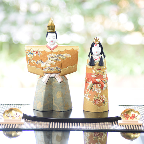 新作 立雛【春光雛】 箔押 小判台飾り ひな人形・雛飾り 有松人形工房