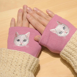 【白貓】貓咪刺繡臂套，日本製，100%羊毛，禮品 第3張的照片