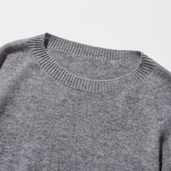 「Number 1」 可靠簡約設計羊毛針織衫 100% 羊毛 淺灰色 231110-5 第2張的照片