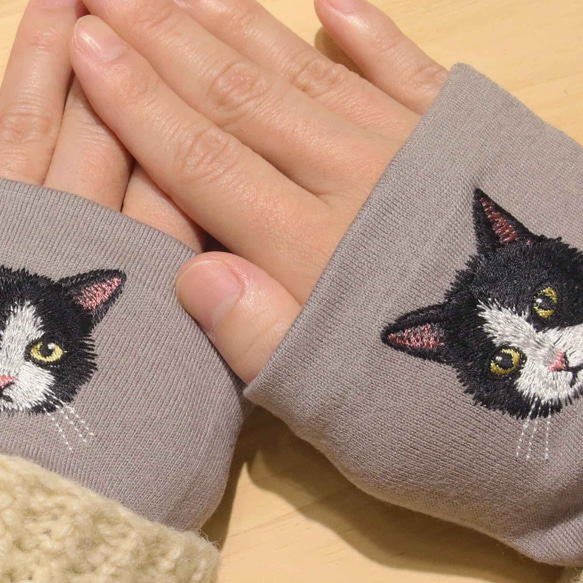 【黑白】貓咪刺繡臂套，日本製，100%羊毛，禮品 第1張的照片