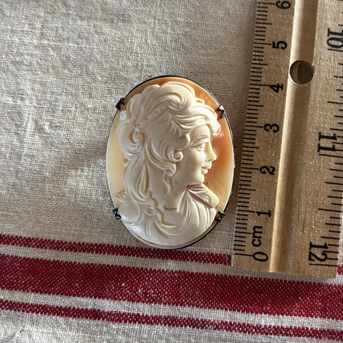 イタリアの古いカメオ Cameo アンティーク2WAY ブローチ イタリアの古いカメオ Cameo アンティーク2WAY ブローチ
