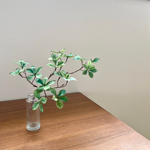 クレイフラワー☆樹脂粘土細工☆ ドウダンツツジ 花器付き